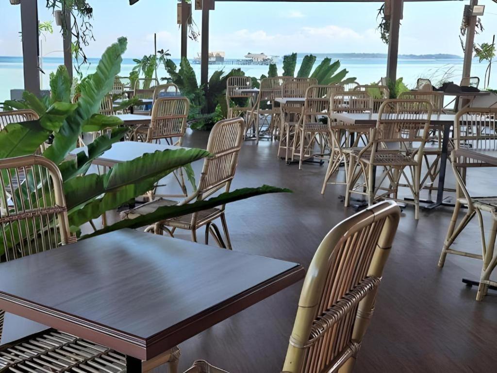 Sand Bay Resort Semporna Buitenkant foto