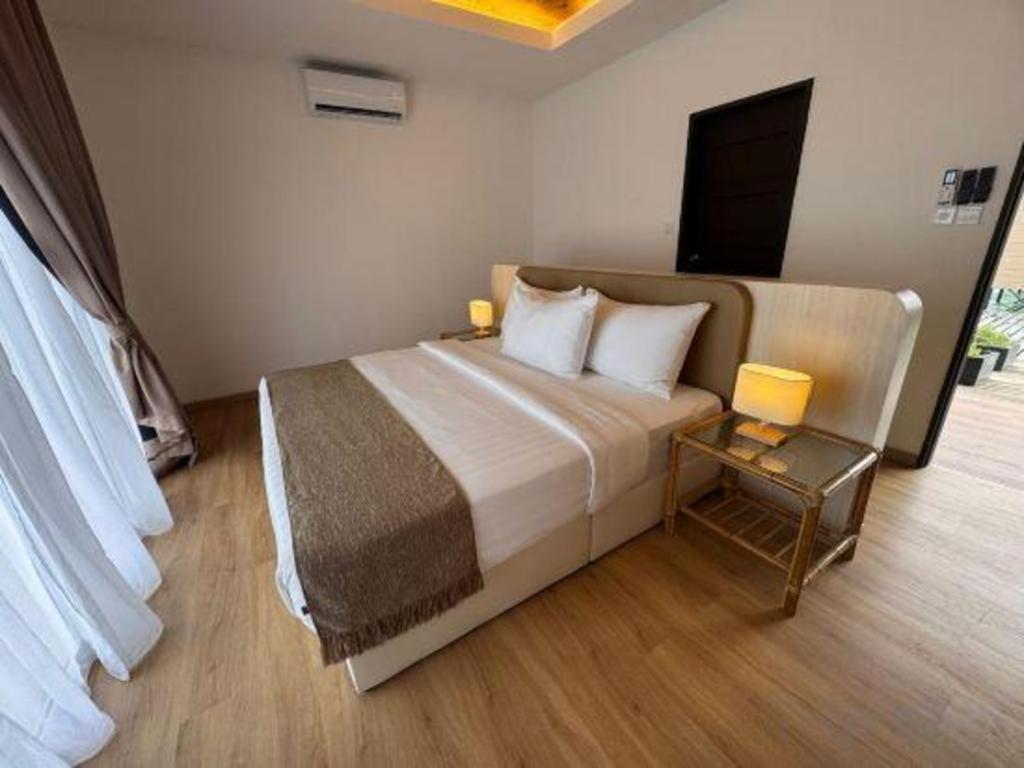 Sand Bay Resort Semporna Buitenkant foto