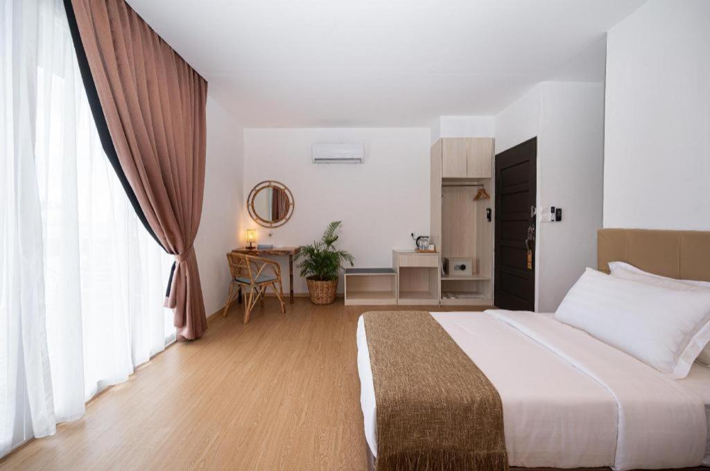 Sand Bay Resort Semporna Buitenkant foto