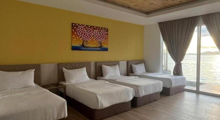 Sand Bay Resort Semporna Buitenkant foto