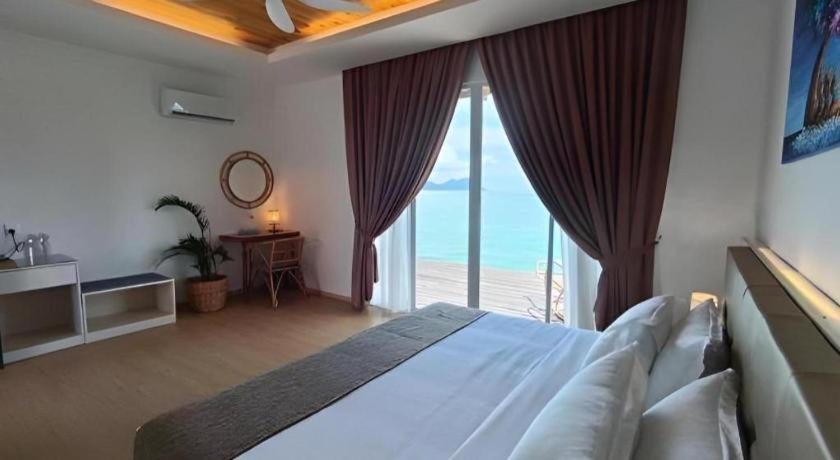 Sand Bay Resort Semporna Buitenkant foto